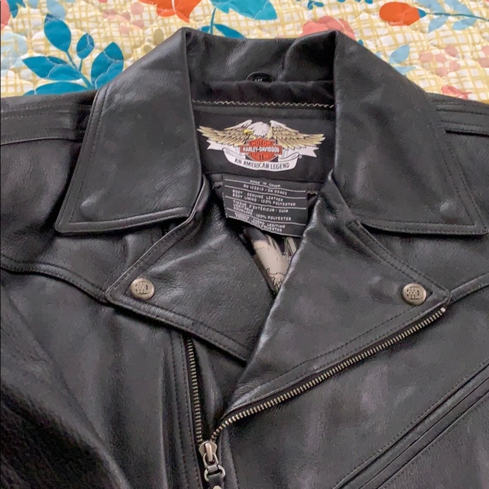 COPY - Well loved Harley Davidson leather jacket